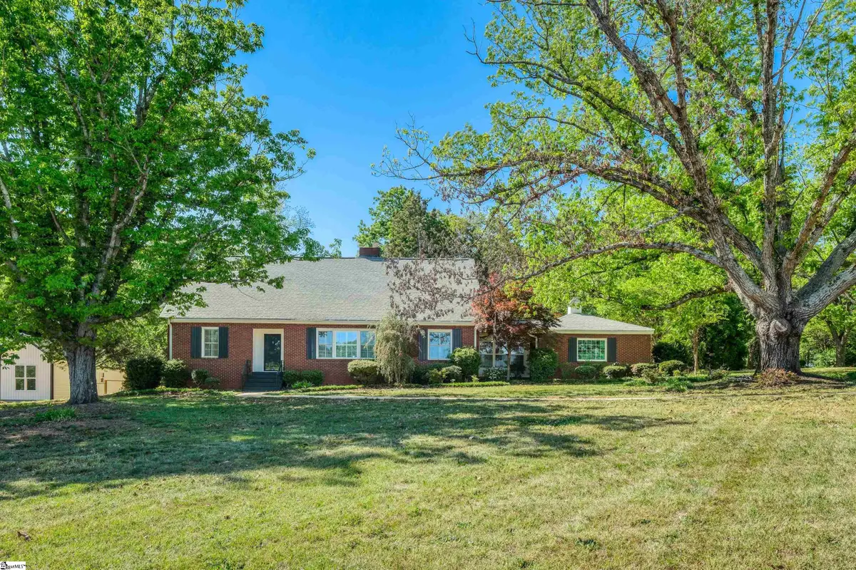 1429 East Calhoun Street, Anderson, SC 29621 - #1