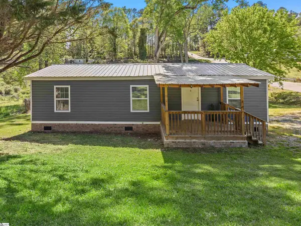 100 Marie Drive, Roebuck, SC 29376-2817