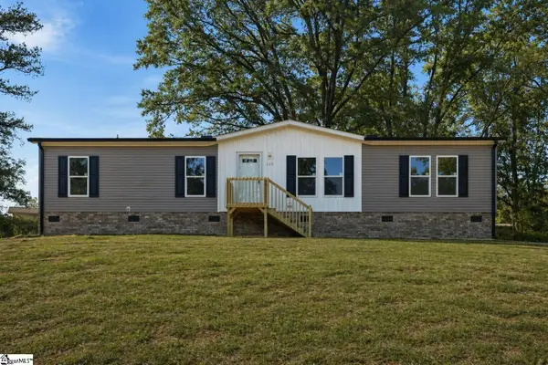 129 Ridgecrest Drive, Central, SC 29630