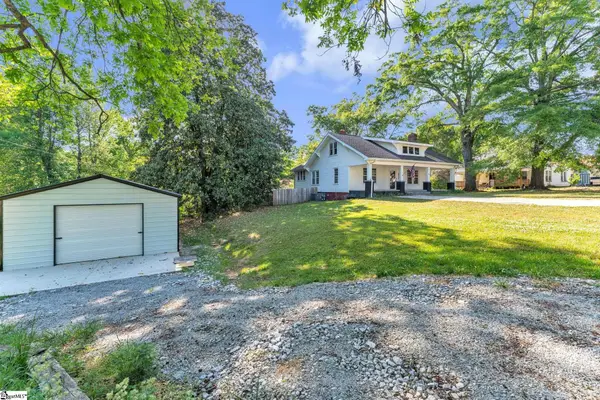 400 King Street, Easley, SC 29640