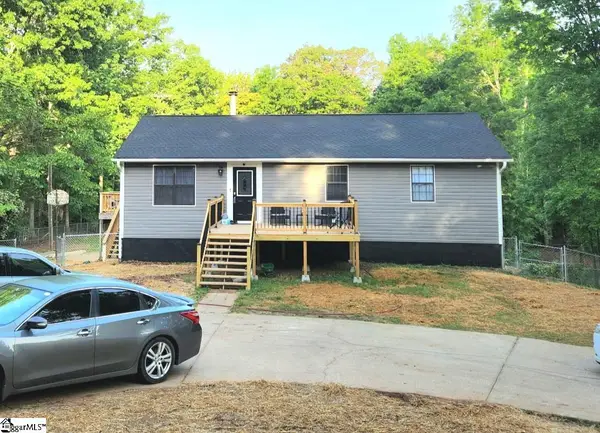 5202 Fairview Road, Gray Court, SC 29645