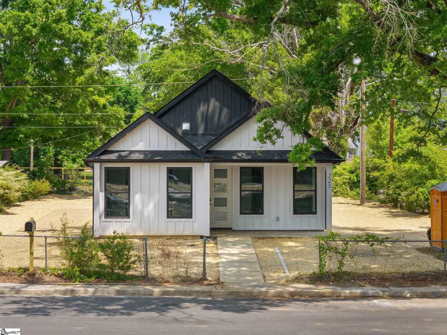 223 Oak Street, Clinton, SC 29640 - #2