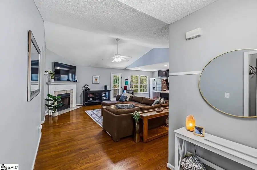 127 Oak Drive, Greer, SC 29650 - #3