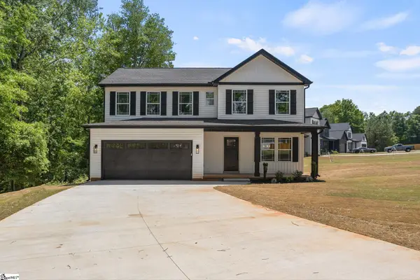 7 Lyman Lake Road, Lyman, SC 29365