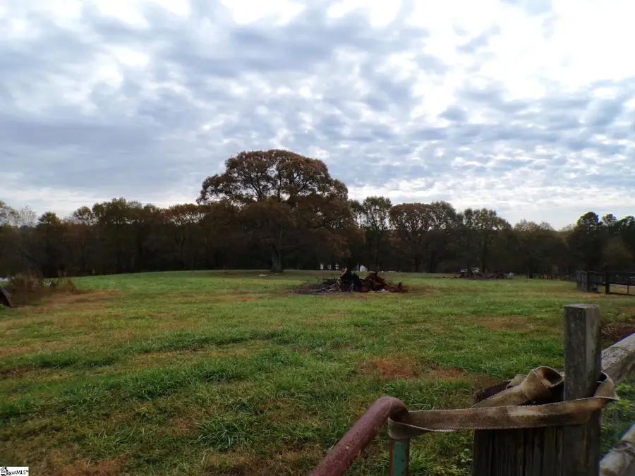 850 Springdale Road, Cowpens, SC 29330 - #2