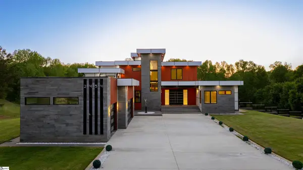 2454 Runion Road, Inman, SC 29349