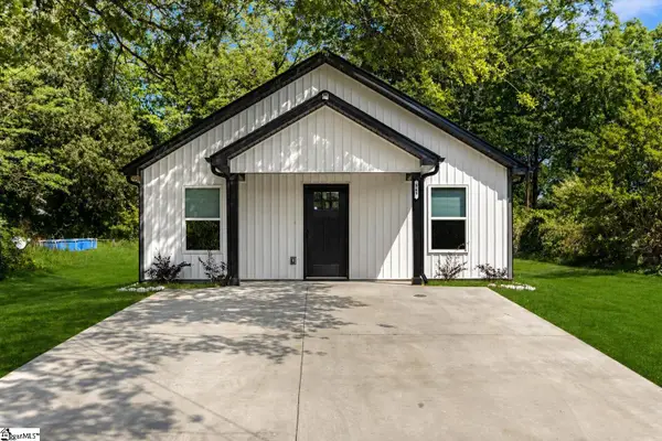 561 Bee Street, Spartanburg, SC 29301