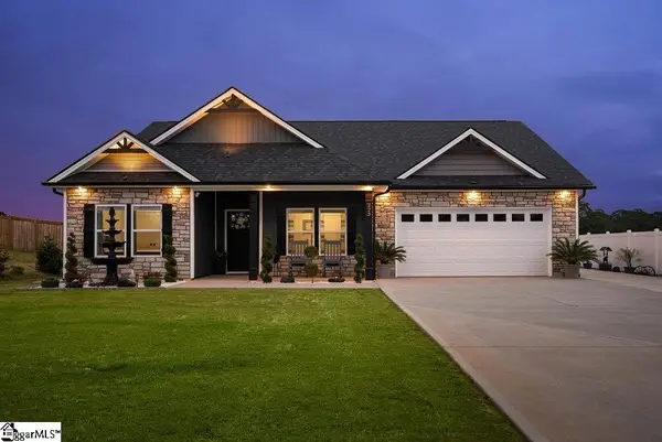 223 R C Thompson Road, Chesnee, SC 29323