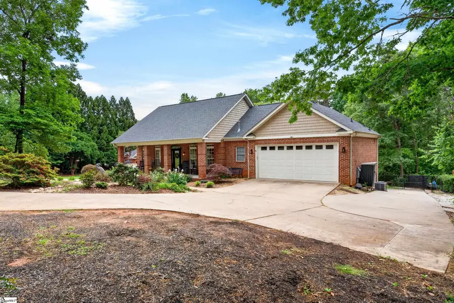 135 Winding River Drive, Anderson, SC 29625 - #2