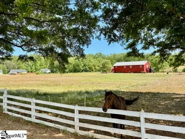 411 Bradley Dill Road, Campobello, SC 29322