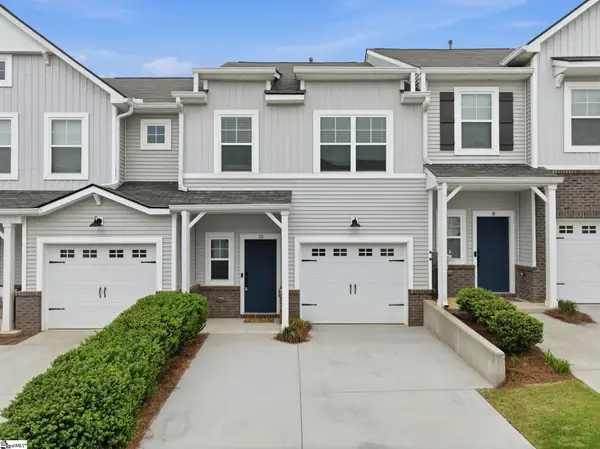 10 Camden Woods Trail, Greenville, SC 29607