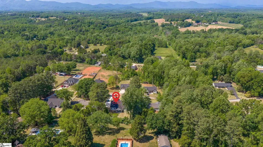 323 Wall Street, Campobello, SC 29322 - #2