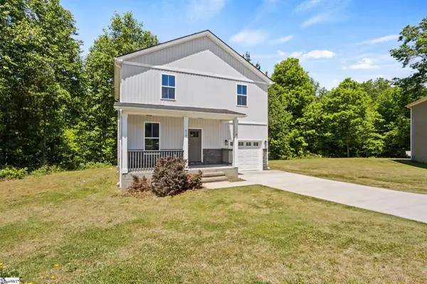 658 Duncan Station Drive, Duncan, SC 29334