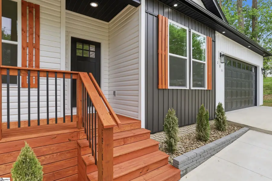 206 Kendrick Street, Greer, SC 29651 - #2