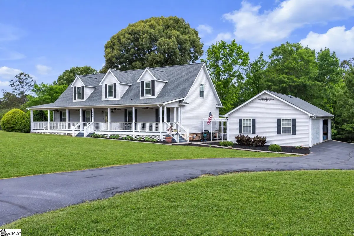 205 Stonewood Drive, Greenwood, SC 29649 - #1