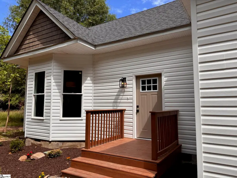 114 E Mcgee Street, Honea Path, SC 29654 - #2