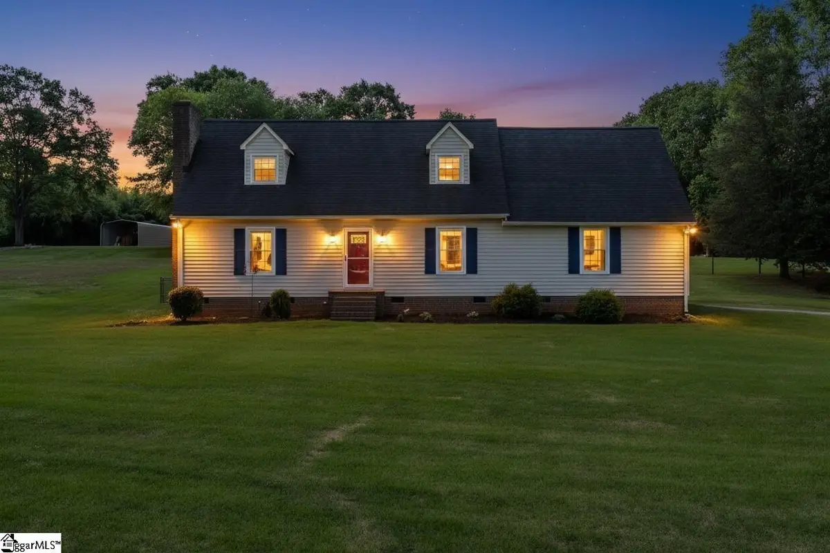 15 Hoedad Drive, Fountain Inn, SC 29644 - #1