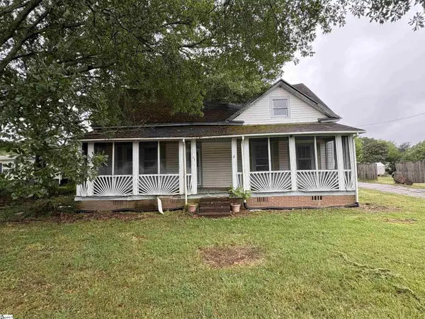 64 E Main Street, Inman, SC 29349-1605