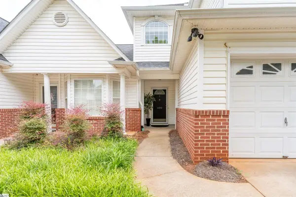 608 Glassyrock Court, Greer, SC 29650