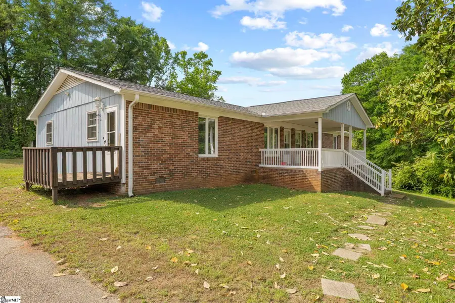 113-115 Hunter Drive, Boiling Springs, SC 29316 - #2