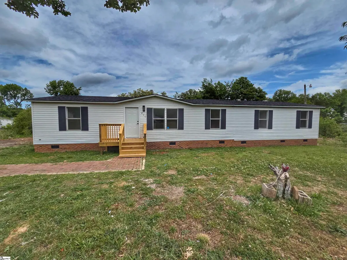 217 Angells Drive, Woodruff, SC 29388 - #1