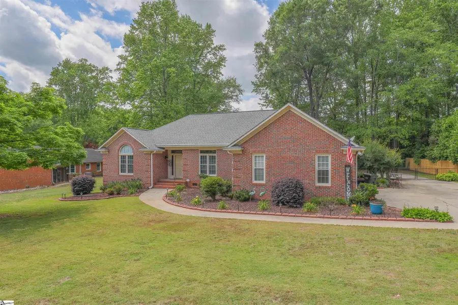 101 Halifax Road, Easley, SC 29642 - #3