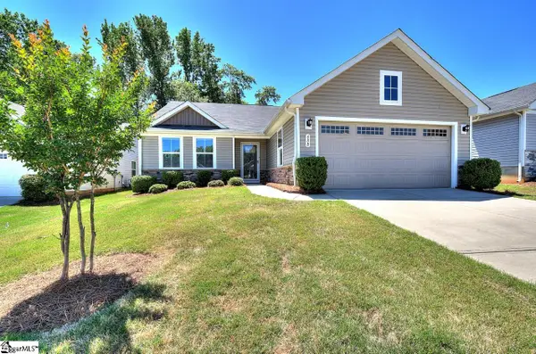 688 Hardwood Drive, Boiling Springs, SC 29316