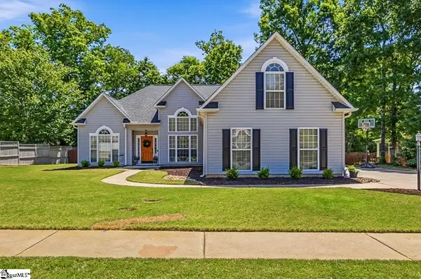 825 Brielle Court, Simpsonville, SC 29681