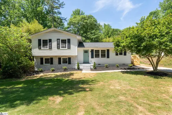 406 Chuckwood Drive, Simpsonville, SC 29680