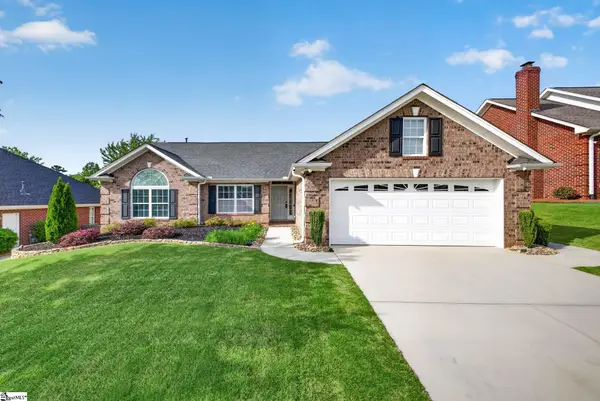 11 Cedarcrest Court, Simpsonville, SC 29680