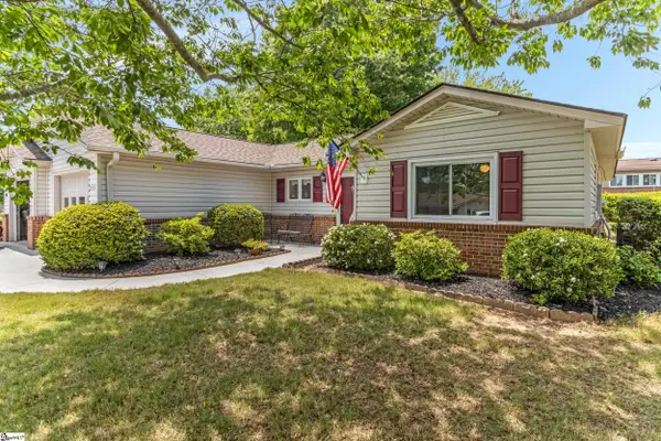 215 Lakeside Circle, Greenville, SC 29615