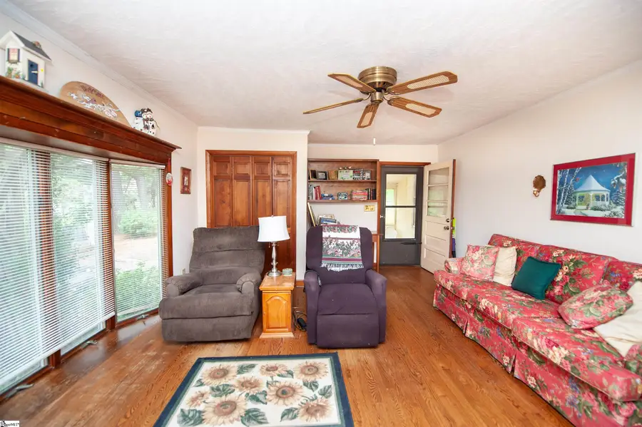 607 Vanney Circle, Boiling Springs, SC 29316 - #3