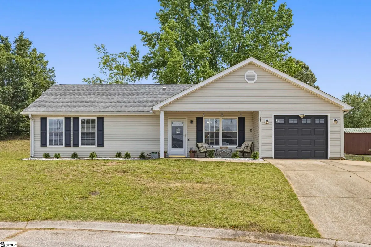 1302 Autumn Glen Court, Fountain Inn, SC 29644 - #1