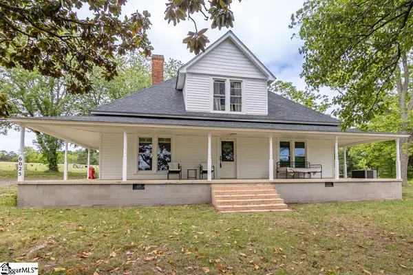 6025 Mountain View Road, Taylors, SC 29687-6929