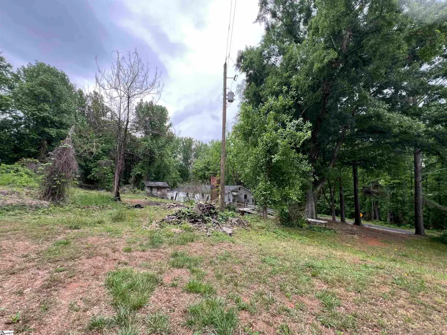 384 Hamburg Road, Easley, SC 29640 - #3