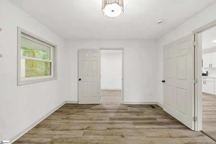 112 Whitener Avenue, Spartanburg, SC 29306 - #3