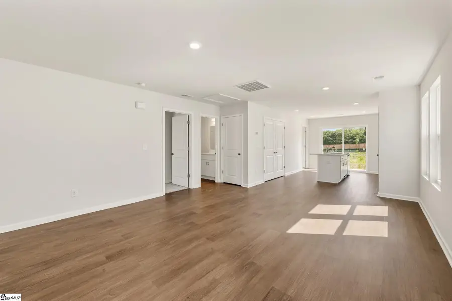 158 Cloverfield Lane, Spartanburg, SC 29303 - #3
