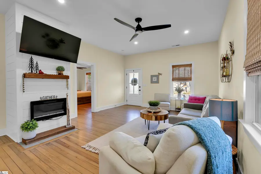 281 Moore Street, Greenville, SC 29605 - #2