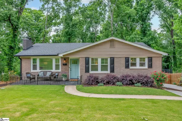 40 Nottingham Road, Greenville, SC 29607