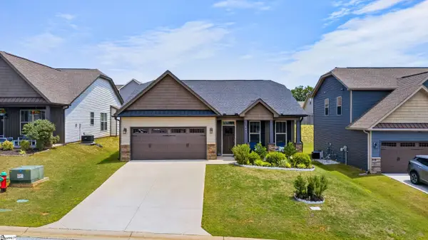 541 Chantry Lane, Moore, SC 29639