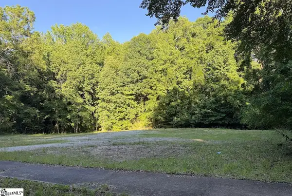 275 N Pearson Street, Woodruff, SC 29388