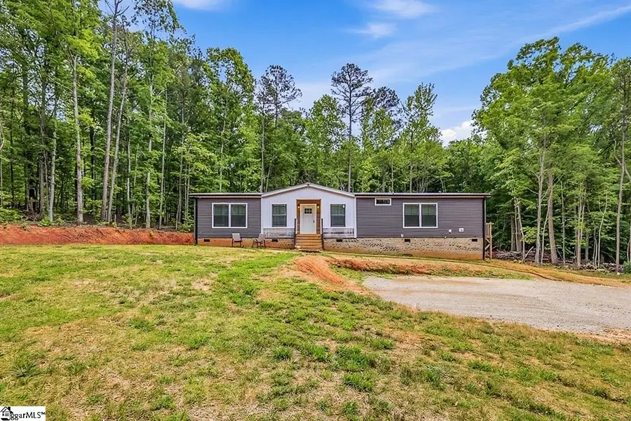 3849 Buffalo West Springs Highway, Jonesville, SC 29353 - #3