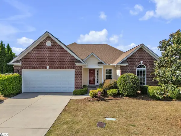 105 Eagles View Court, Easley, SC 29642