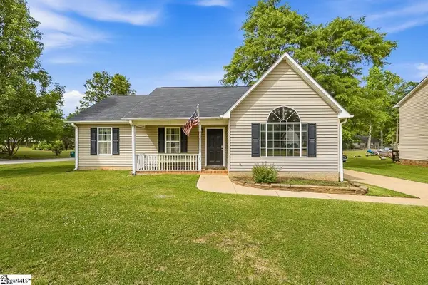 301 E Myles Lane, Spartanburg, SC 29303