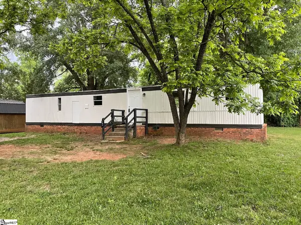 103 Millbank Road, Wellford, SC 29385