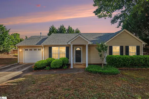 403 Crescentwood Court, Taylors, SC 29687