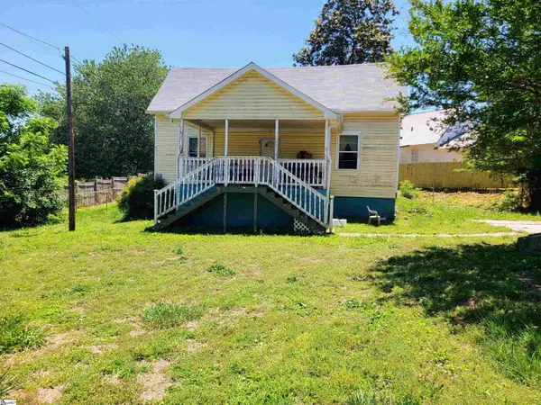 31 Mccaughrin Street, Pelzer, SC 29669
