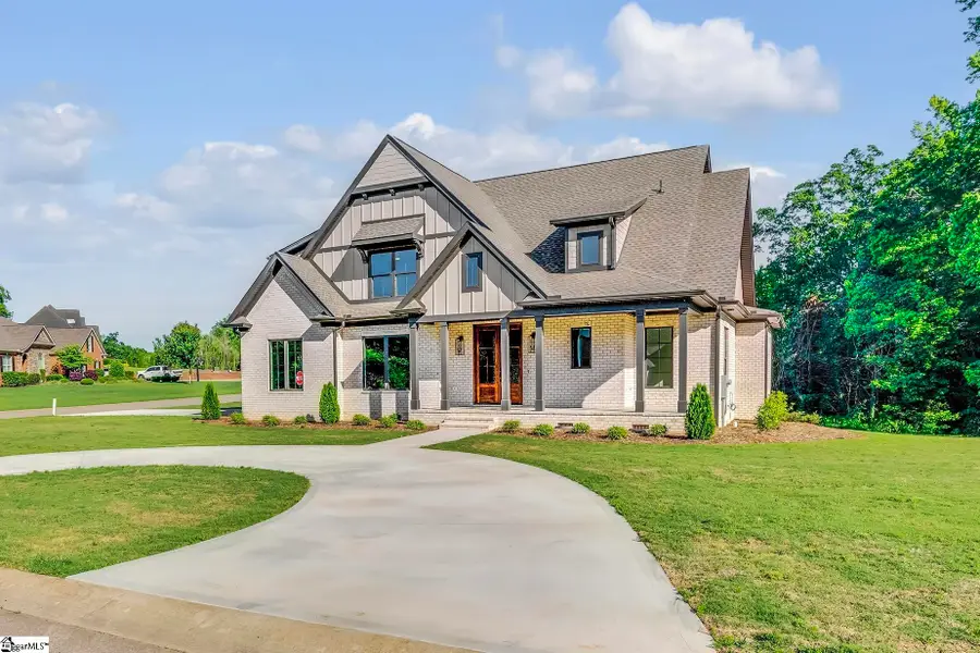 354 S Monterey Drive, Moore, SC 29369 - #2