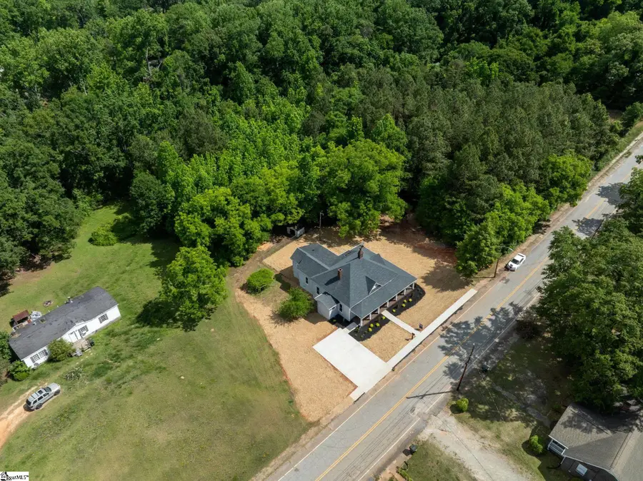 444 W Peachtree Street, Woodruff, SC 29388 - #3