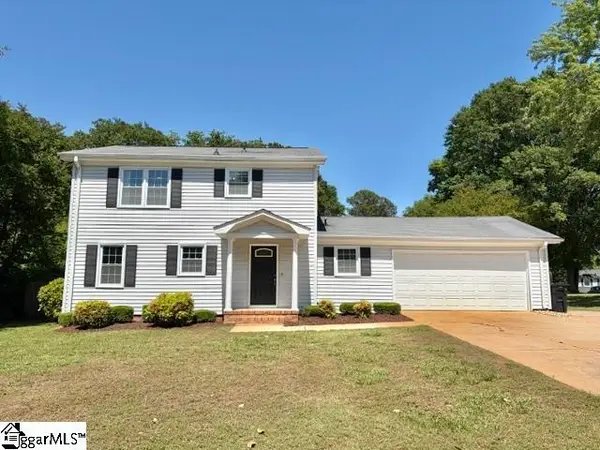 207 Needles Drive, Simpsonville, SC 29680